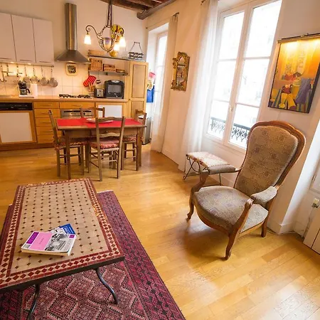 Apartment Tholoze